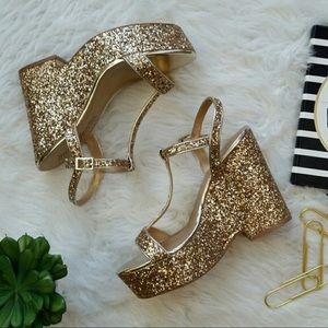NWOT Badgley Mischka Mark + James Glitter Platform
